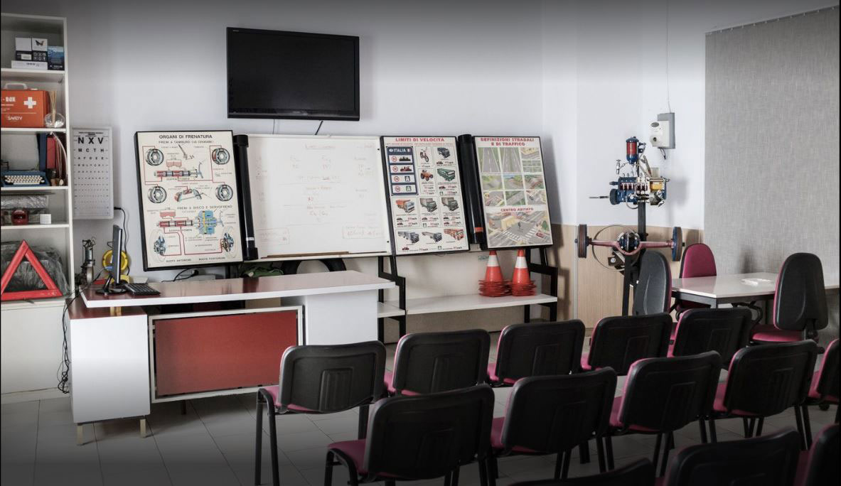 Interni autoscuola universitaria